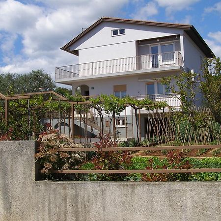 Apartment Vallelunga Pula Ngoại thất bức ảnh