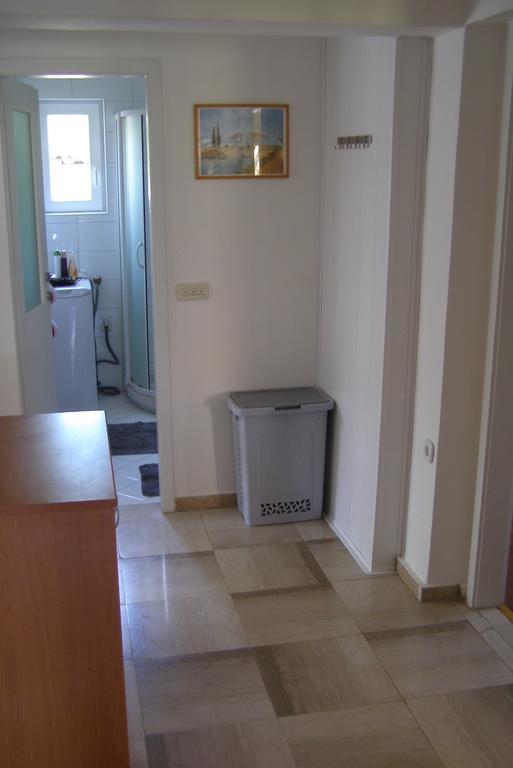 Apartment Vallelunga Pula Phòng bức ảnh